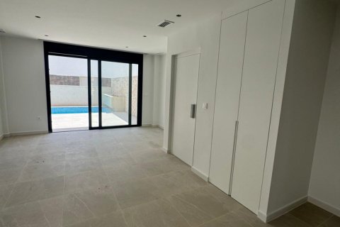Villa for sale Guardamar del Segura, Alicante, Spain 4 bedrooms, 171 sq.m. No. 125437 - photo 26
