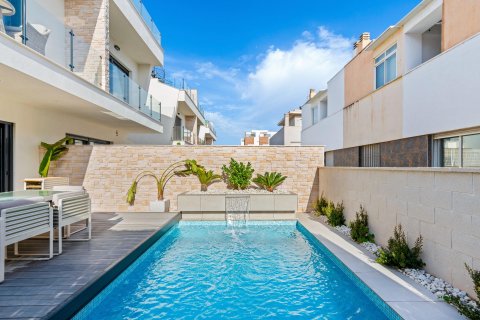 Villa for sale Guardamar del Segura, Alicante, Spain 4 bedrooms, 171 sq.m. No. 125437 - photo 3