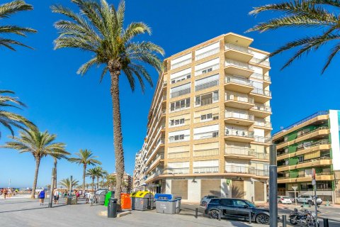 Apartment for sale Torrevieja, Alicante, Spain 4 bedrooms, 109 sq.m. No. 125438 - photo 26