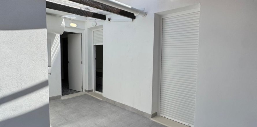 Kamienica Torrevieja, Alicante, Hiszpania 5 sypialni, 130 mkw. nr 125436