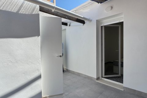 Kamienica Torrevieja, Alicante, Hiszpania 5 sypialni, 130 mkw. nr 125436 – zdjęcie 2