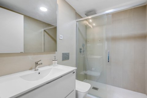 Wohnung zum Verkauf Alicante, Spanien 2 Schlafzimmer, 70 m2 Nr. 131519 - Foto 8