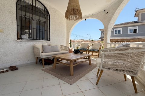 Villa en venta Torrevieja, Alicante, España 3 dormitorios, 151 m2 No. 131520 - foto 26