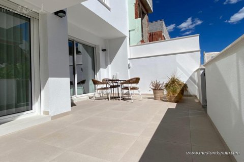 Apartment for sale Pilar de la Horadada, Alicante, Spain 3 bedrooms, 87 sq.m. No. 129517 - photo 13