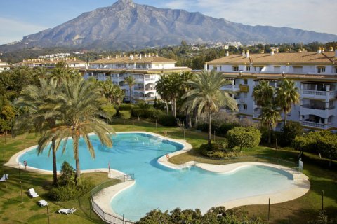 Dzīvoklis īrēšanai Nueva Andalucia, Malaga, Spānijā 1 istaba, 72 m2 Nr. 129520 - attēls 16
