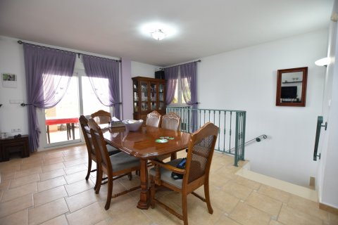 Villa zum Verkauf Algorfa, Alicante, Spanien 3 Schlafzimmer, 271 m2 Nr. 129127 - Foto 9