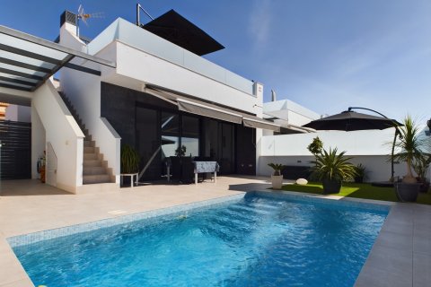 Villa à vendre Los Alcazares, Murcia, Espagne, 3 chambres,  No. 132062 - photo 9