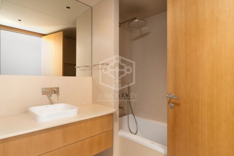 Apartment for sale Barcelona, Spain 4 bedrooms, 175 sq.m. No. 128023 - photo 21