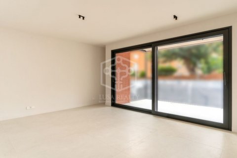 Apartment for sale Barcelona, Spain 4 bedrooms, 175 sq.m. No. 128023 - photo 7