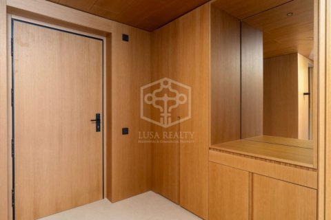 Apartment for sale Barcelona, Spain 4 bedrooms, 175 sq.m. No. 128023 - photo 3