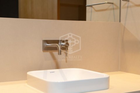 Apartment for sale Barcelona, Spain 4 bedrooms, 175 sq.m. No. 128023 - photo 20