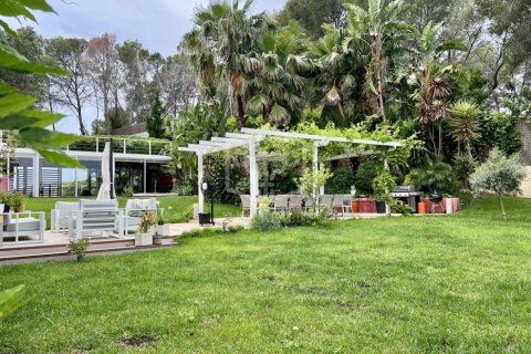 Villa zum Verkauf Sitges, Barcelona, Spanien 4 Schlafzimmer, 545 m2 Nr. 128020 - Foto 2