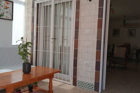 Villa en venta Pilar de la Horadada, Alicante, España 4 dormitorios, 150 m2 No. 125091 - foto 4