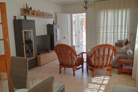 Villa en venta Pilar de la Horadada, Alicante, España 4 dormitorios, 150 m2 No. 125091 - foto 8