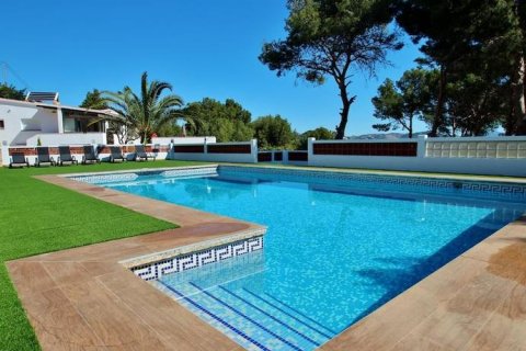 Villa for sale Calpe, Alicante, Spain 5 bedrooms, 245 sq.m. No. 125092 - photo 1