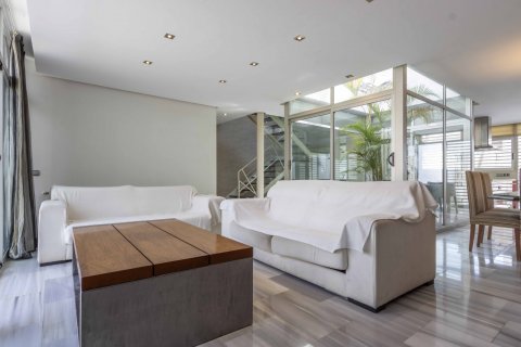 Villa zum Verkauf Massamagrell, Valencia, Spanien 4 Schlafzimmer, 280 m2 Nr. 132772 - Foto 20