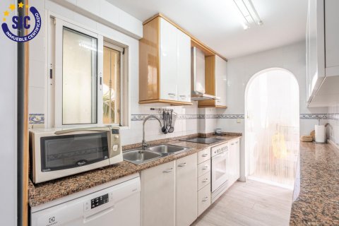 Appartamento in vendita Valencia, Spagna 4 camere da letto, 112 mq. N° 132768 - foto 17