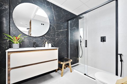 Villa for sale in San Miguel de Salinas, Alicante, Spain 3 bedrooms, 237 sq.m. No. 132585 - photo 28