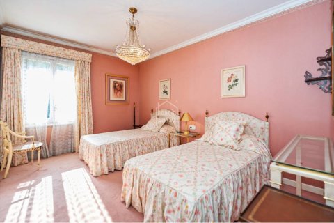 Apartment for sale Mahon, Menorca, Spain 4 bedrooms, 217 sq.m. No. 127937 - photo 8