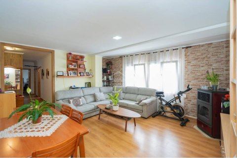 Apartment for sale Mahon, Menorca, Spain 4 bedrooms, 109 sq.m. No. 127938 - photo 2