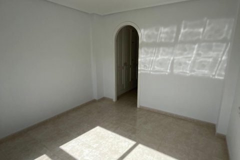 Продажа квартиры Ориуэла, Аликанте, Испания 2 спальни, 112м2 №127786 - фото 13