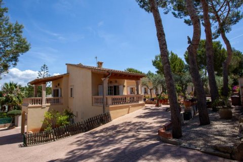 Villa zum Verkauf Santa Ponsa, Mallorca, Spanien 3 Schlafzimmer, 244 m2 Nr. 127026 - Foto 1