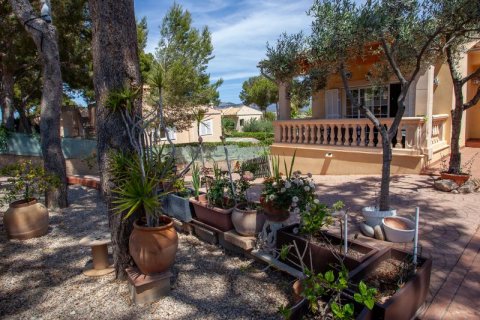 Villa zum Verkauf Santa Ponsa, Mallorca, Spanien 3 Schlafzimmer, 244 m2 Nr. 127026 - Foto 5