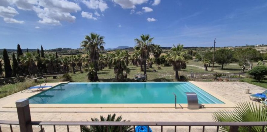 Вилла Ллорет де Висталегре, Майорка, Испания 6 спален, 470м2 №127025