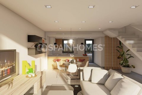 Villa till salu Cox, Alicante, Spanien 3 sovrum, 87 kvm. Nr. 120734 - foto 12