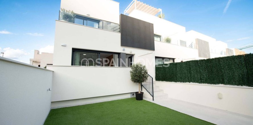 Villa i Cox, Alicante, Spanien 3 sovrum, 87 kvm. Nr. 120734