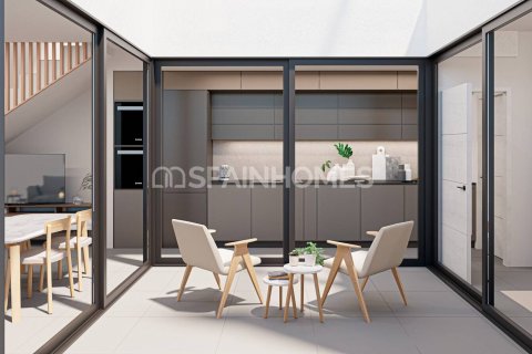 Продажа виллы Сан-Педро-дель-Пинатар, Мурсия, Испания 2 спальни, 100м2 №120731 - фото 9