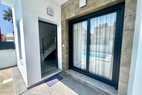 Villa zum Verkauf Torrevieja, Alicante, Spanien 3 Schlafzimmer, 106 m2 Nr. 125772 - Foto 4