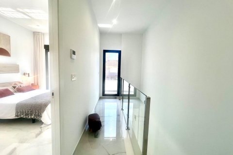 Villa zum Verkauf Torrevieja, Alicante, Spanien 3 Schlafzimmer, 106 m2 Nr. 125772 - Foto 16