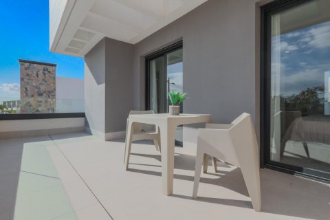 Huvila myytävänä Los Alcazares, Murcia, Espanja, 3 makuuhuonetta, 246 m2 No. 125248 - kuva 4
