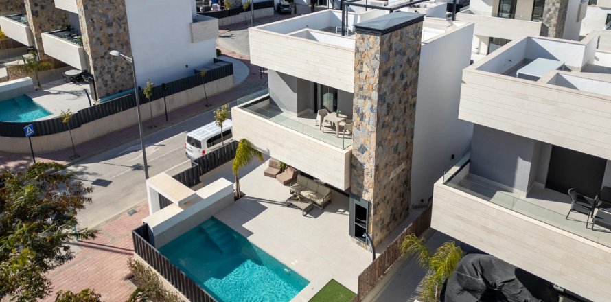 Huvila Los Alcazares, Murcia, Espanja 3 makuuhuonetta, 246 m2 No. 125248