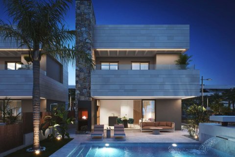 Huvila myytävänä Los Alcazares, Murcia, Espanja, 3 makuuhuonetta, 246 m2 No. 125248 - kuva 5