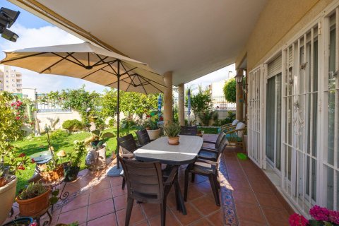 Villa for sale Torrevieja, Alicante, Spain 4 bedrooms, 187 sq.m. No. 125245 - photo 29