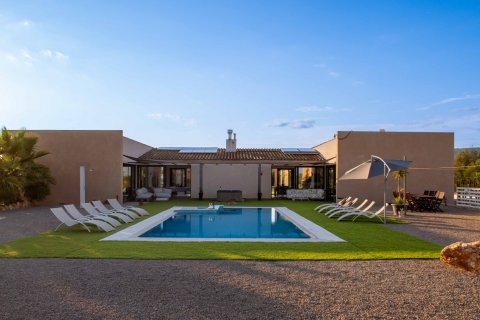Finca for sale Llucmajor, Mallorca, Spain 5 bedrooms, 446 sq.m. No. 130930 - photo 26