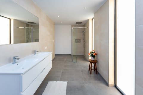 Finca for sale Llucmajor, Mallorca, Spain 5 bedrooms, 446 sq.m. No. 130930 - photo 23