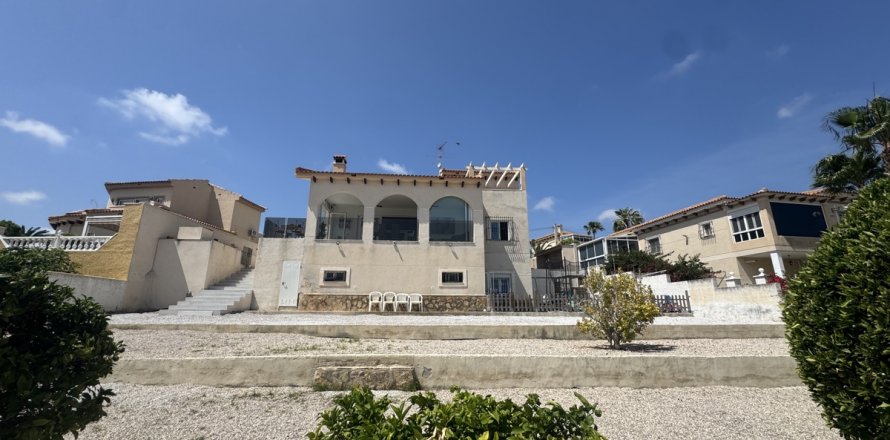 Villa San Miguel de Salinas, Alicante, Spanien 5 Schlafzimmer, 163 m2 Nr. 125664