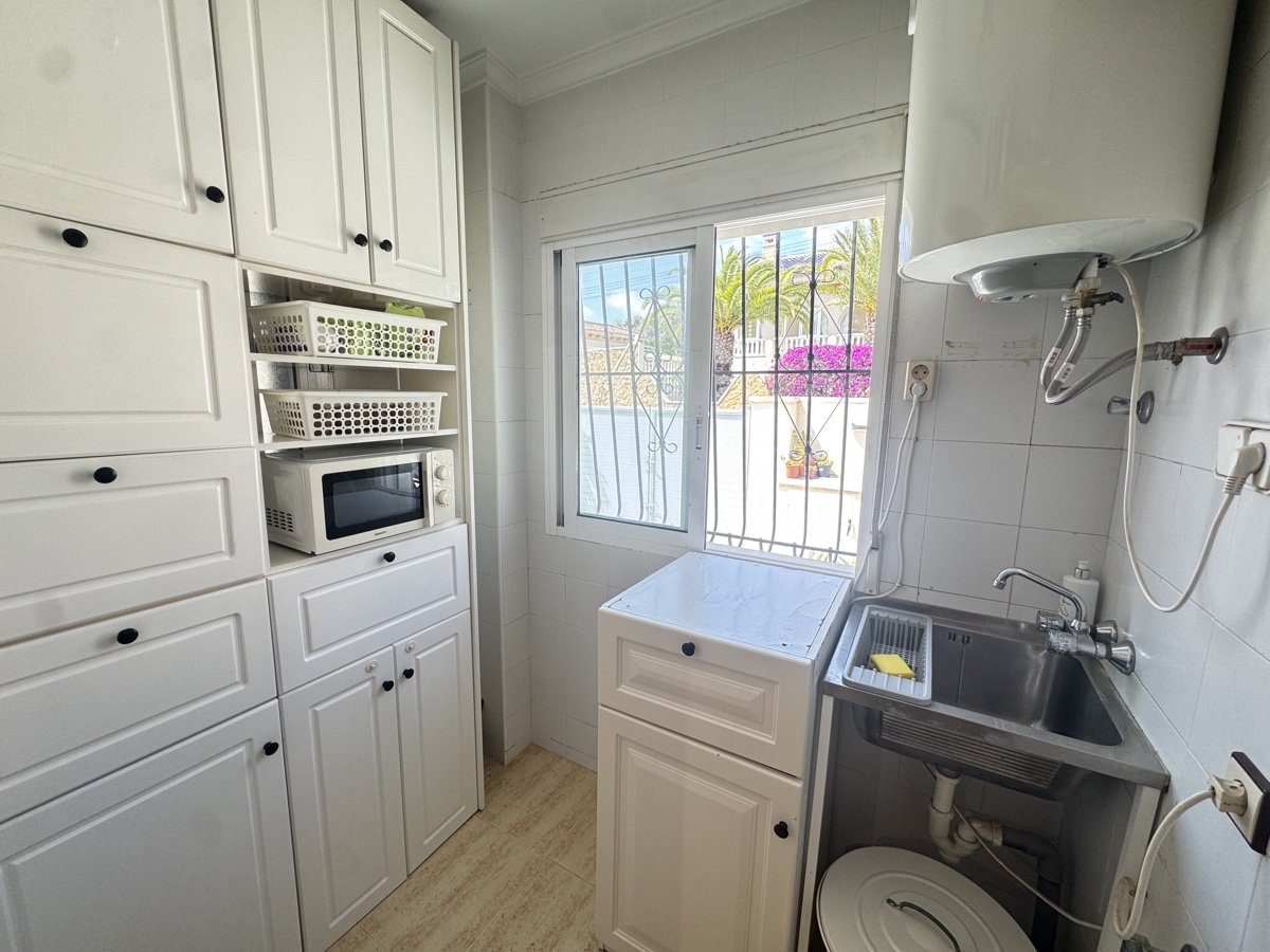 Villa San Miguel de Salinas, Alicante, Spānijā 5 istabas, 163 m2 Nr. 125664