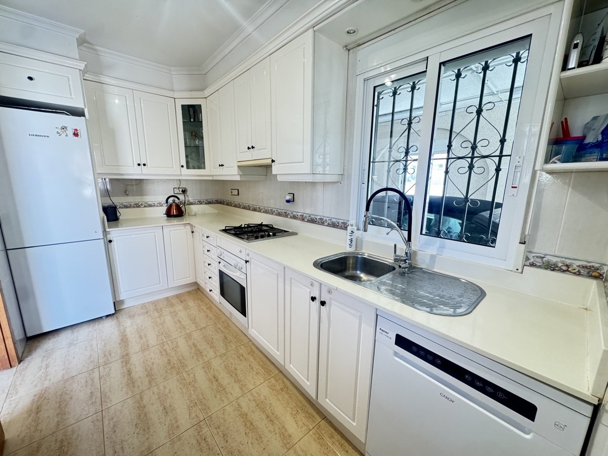 Villa San Miguel de Salinas, Alicante, Spānijā 5 istabas, 163 m2 Nr. 125664