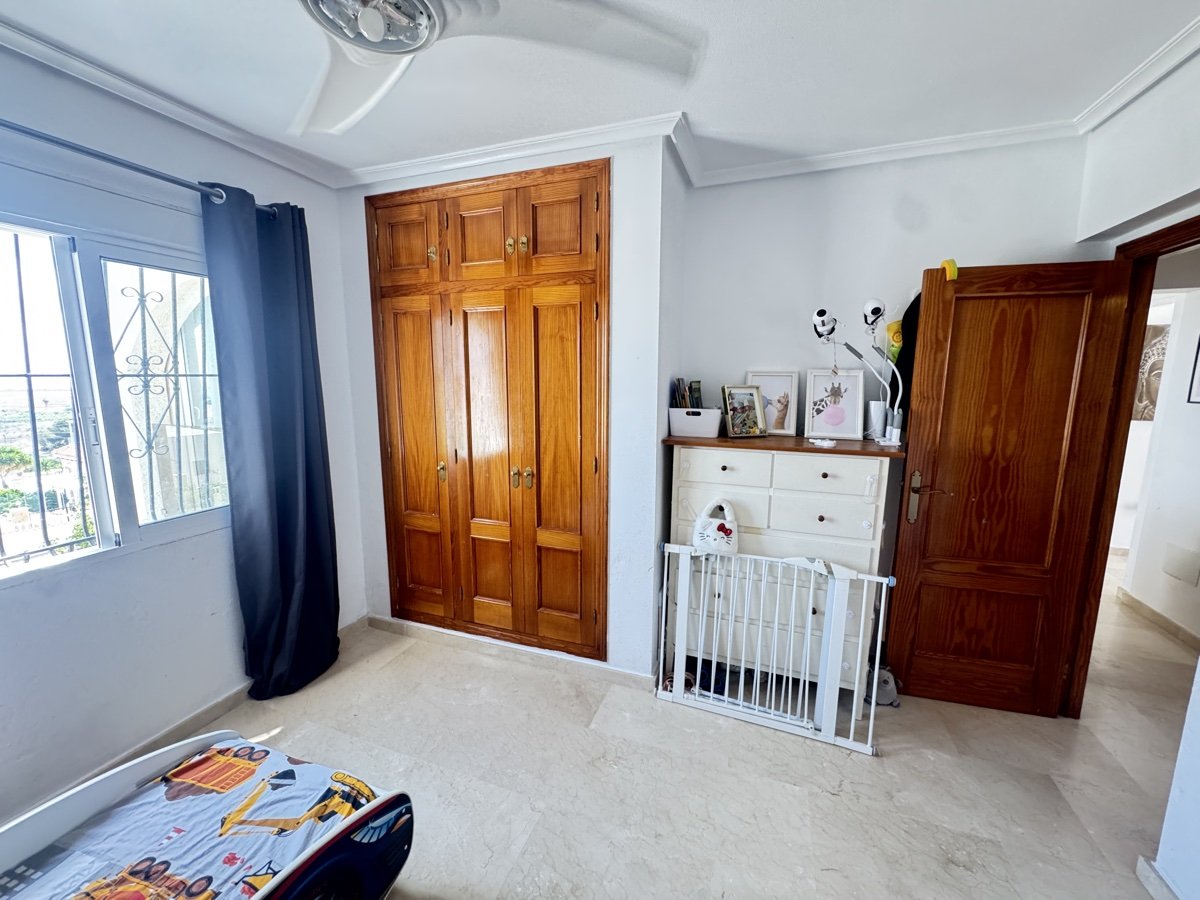 Villa San Miguel de Salinas, Alicante, Spānijā 5 istabas, 163 m2 Nr. 125664