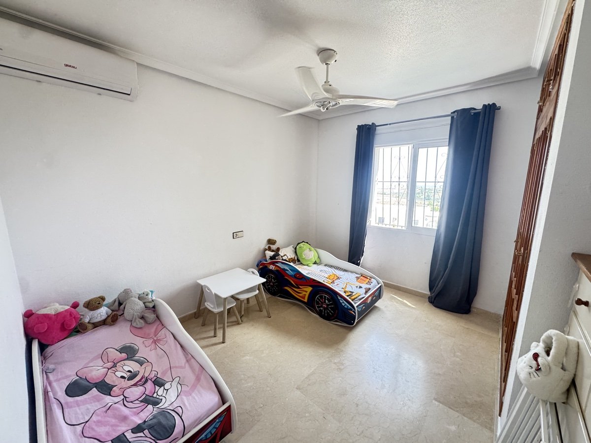 Villa San Miguel de Salinas, Alicante, Spānijā 5 istabas, 163 m2 Nr. 125664