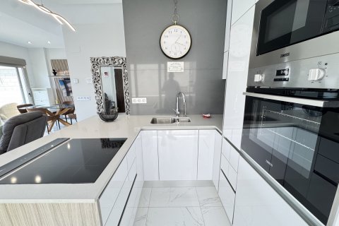 Villa en venta Villamartin, Alicante, España 4 dormitorios, 166 m2 No. 125666 - foto 9