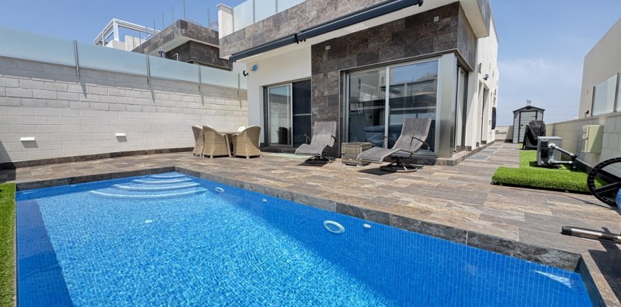 Villa Villamartin, Alicante, España 4 dormitorios, 166 m2 No. 125666