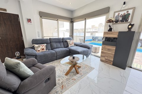 Villa en venta Villamartin, Alicante, España 4 dormitorios, 166 m2 No. 125666 - foto 6