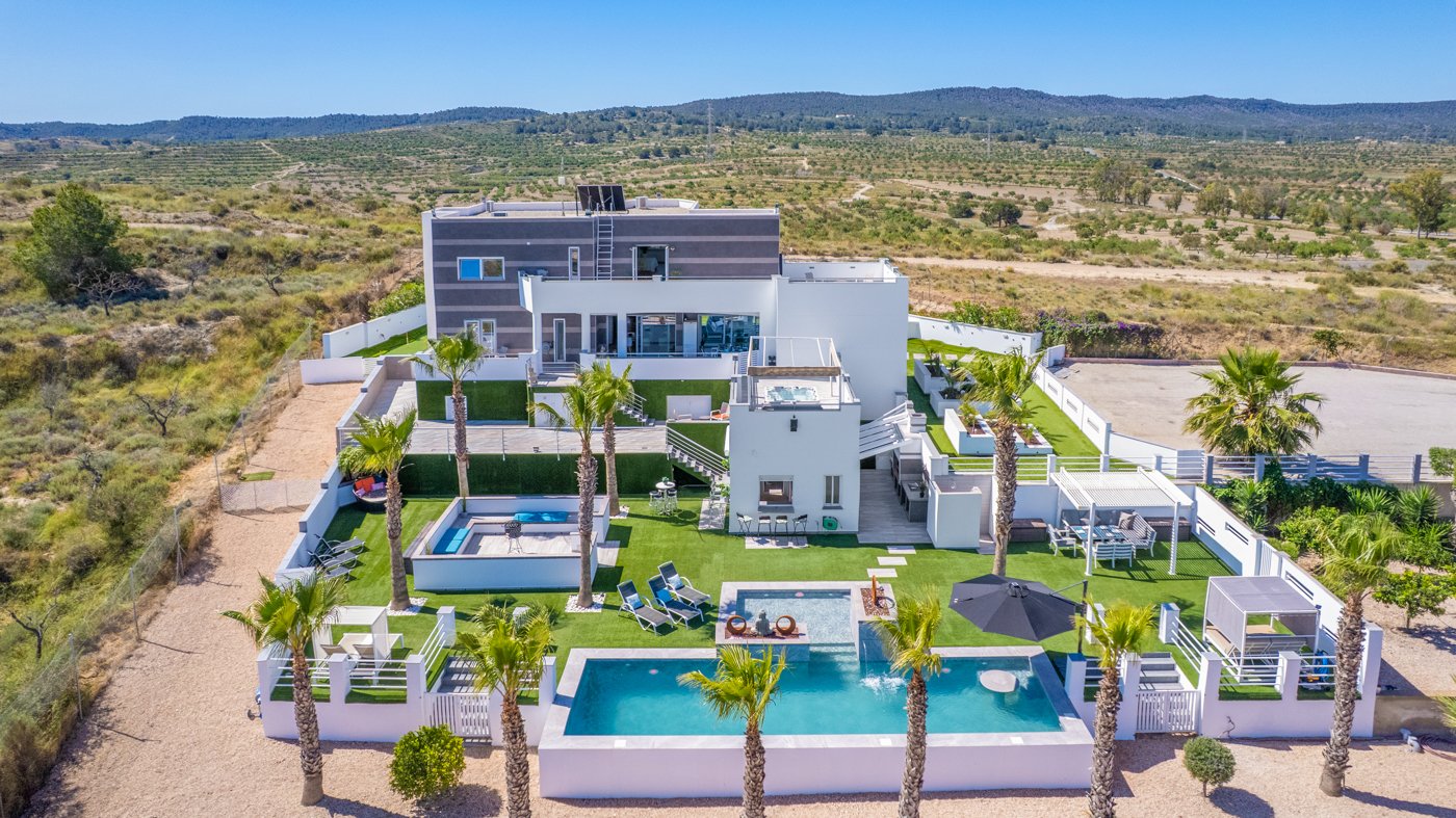 Huvila Torremendo, Alicante, Espanja 5 makuuhuonetta, 329 m2 No. 125667