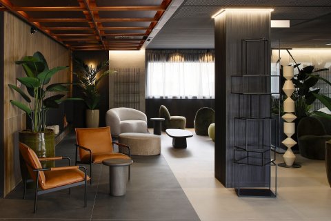 Liikekiinteistö myytävänä L'Eixample, Barcelona, Espanja, 7 makuuhuonetta, 286 m2 No. 130331 - kuva 1