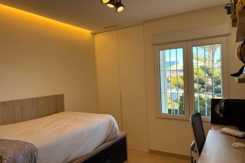 Townhouse for sale Alicante, Spain 3 bedrooms,  No. 131509 - photo 4